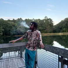 Escucha a NB Global, mira videos musicales, lee su biografía, consulta las fechas de las gira y más.