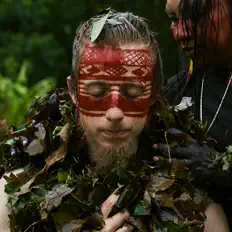 Ascolta Adair Isãrua, guarda video musicali, leggi la biografia, vedi le date del tour & altro!