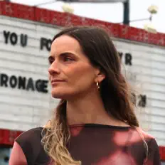 Listen to Emma Fradd, watch music videos, read bio, see tour dates & more!