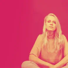 Birgitta Veksler Lundvallを聴いたり、ミュージックビデオを鑑賞したり、経歴やツアー日程などを確認したりしましょう！