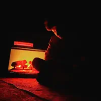 undefined सुनें, म्यूज़िक वीडियो देखें, बायो पढ़ें, दौरे की तारीखें और बहुत कुछ देखें!