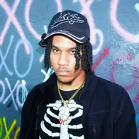 Escucha a undefined, mira videos musicales, lee su biografía, consulta las fechas de las gira y más.