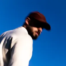 Silkky सुनें, म्यूज़िक वीडियो देखें, बायो पढ़ें, दौरे की तारीखें और बहुत कुछ देखें!