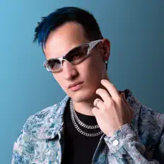 Listen to Akyse, watch music videos, read bio, see tour dates & more!