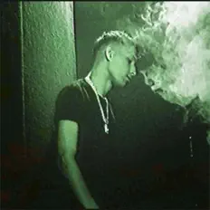 Poslechněte si interpreta Raico, sledujte hudební videa, přečtěte si životopis, podívejte se na data turné a další informace.