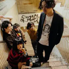 Transit My Youthを聴いたり、ミュージックビデオを鑑賞したり、経歴やツアー日程などを確認したりしましょう！