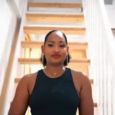 Escucha a Aline ALLAMELLE, mira videos musicales, lee su biografía, consulta las fechas de las gira y más.