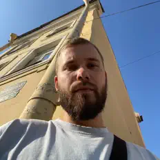 Guddym dinle, müzik videolarını izle, biyografisini oku, tur tarihlerini ve daha fazlasını gör!