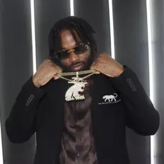 Chill'Guttaを聴いたり、ミュージックビデオを鑑賞したり、経歴やツアー日程などを確認したりしましょう！