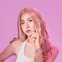 Escucha a undefined, mira videos musicales, lee su biografía, consulta las fechas de las gira y más.