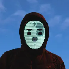 聆聽 Thnked、觀看音樂影片、閱讀小傳、查看巡演日期等！