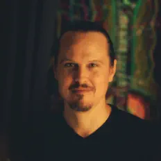 Listen to Lucas Bakker, watch music videos, read bio, see tour dates & more!
