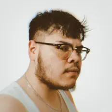 Escucha a Elijah VaZ, mira videos musicales, lee su biografía, consulta las fechas de las gira y más.