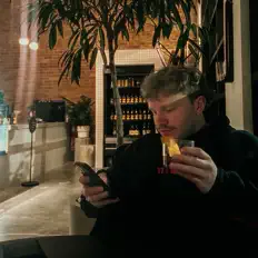 Ακούστε περιεχόμενο από Chip Makahl, παρακολουθήστε μουσικά βίντεο, διαβάστε το βιογραφικό, δείτε ημερομηνίες περιοδείας, και πολλά ακόμη!