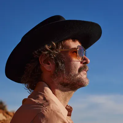 Listen to Henry Wagons, watch music videos, read bio, see tour dates & more!