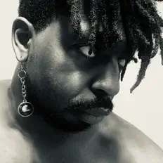 Luister naar Sherez, bekijk muziekvideo's, lees de bio, bekijk de tourdata, en meer!