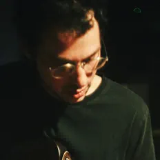 Dengarkan Gregory Uhlmann, tonton video musik, baca bio, lihat tanggal tur & lainnya!