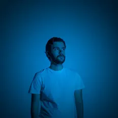 Zoowow dinle, müzik videolarını izle, biyografisini oku, tur tarihlerini ve daha fazlasını gör!