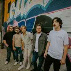 Sunset Circle: песни, клипы, биография, даты выступлений и многое другое.