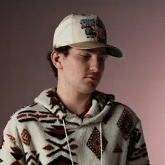 Posłuchaj wykonawcy Brodi Henderson, obejrzyj teledyski, przeczytaj biografię, zobacz daty tras koncertowych i nie tylko!