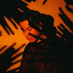 Listen to 湊, watch music videos, read bio, see tour dates & more!