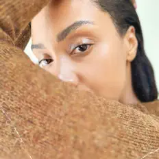 Listen to Carmelle Cox, watch music videos, read bio, see tour dates & more!