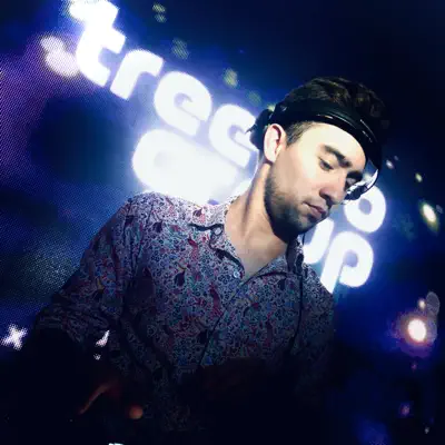 Listen to EZE Vallejo, watch music videos, read bio, see tour dates & more!