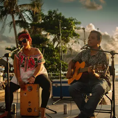 Listen to Chilate Con Hojaldre, watch music videos, read bio, see tour dates & more!