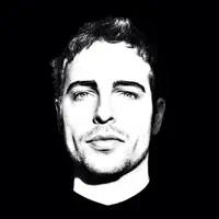 Escucha a undefined, mira videos musicales, lee su biografía, consulta las fechas de las gira y más.