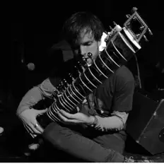 收听 Visceral Design、观看音乐视频、阅读小传、查看巡演日期等 ！