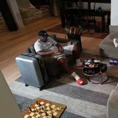 Escucha a Mackintosj, mira videos musicales, lee su biografía, consulta las fechas de las gira y más.