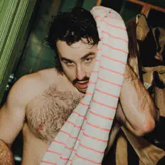 Ouve Gallipony, vê vídeos de música, lê a biografia, vê as datas da digressão e muito mais!