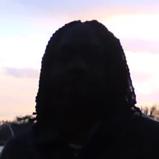 Dengarkan Fake Cousin, tonton video musik, baca bio, lihat tanggal tur & lainnya!