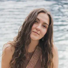 Écoutez Miriam Lucie, regardez des vidéoclips, lisez la biographie, consultez les dates de tournée et plus encore !