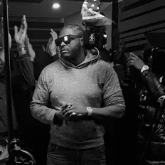 Listen to Young Dizz, watch music videos, read bio, see tour dates & more!