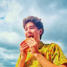 Posłuchaj wykonawcy Waffle, obejrzyj teledyski, przeczytaj biografię, zobacz daty tras koncertowych i nie tylko!