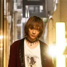 Hör dir Tsubasa Mori an, schau dir Musikvideos an, lies die Biografie, finde Tourdaten und mehr!