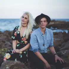 Escucha a The Whiskey Wasps, mira vídeos musicales, lee la biografía, consulta fechas de giras y mucho más.