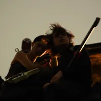 undefined dinle, müzik videolarını izle, biyografisini oku, tur tarihlerini ve daha fazlasını gör!