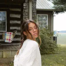 Brooke Lee सुनें, म्यूज़िक वीडियो देखें, बायो पढ़ें, दौरे की तारीखें और बहुत कुछ देखें!