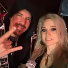 Raider-X을(를) 듣고, 뮤직 비디오를 보고, 약력을 읽고, 투어 일정 등을 확인하세요!