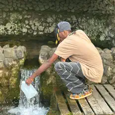 收听 Ancient Kiddo、观看音乐视频、阅读小传、查看巡演日期等 ！