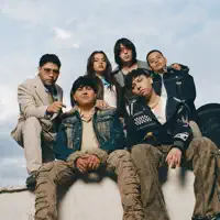 聆聽 undefined、觀看音樂影片、閱讀小傳、查看巡演日期等！