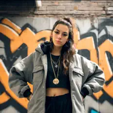 Lexie Sykes: песни, клипы, биография, даты выступлений и многое другое.