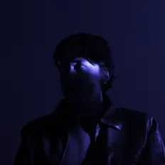 Nightcall dinle, müzik videolarını izle, biyografisini oku, tur tarihlerini ve daha fazlasını gör!