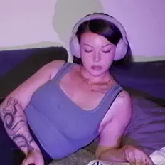 Listen to SIYAALI, watch music videos, read bio, see tour dates & more!