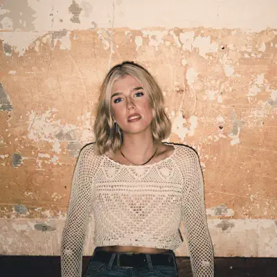 Listen to Briana Dinsdale, watch music videos, read bio, see tour dates & more!