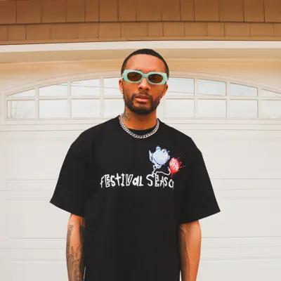 Listen to Stanley Luxx, watch music videos, read bio, see tour dates & more!