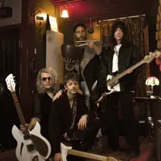 Ouve Wytch, vê vídeos de música, lê a biografia, vê as datas da digressão e muito mais!