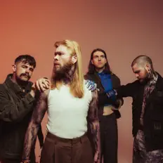 North Atlasを聴いたり、ミュージックビデオを鑑賞したり、経歴やツアー日程などを確認したりしましょう！